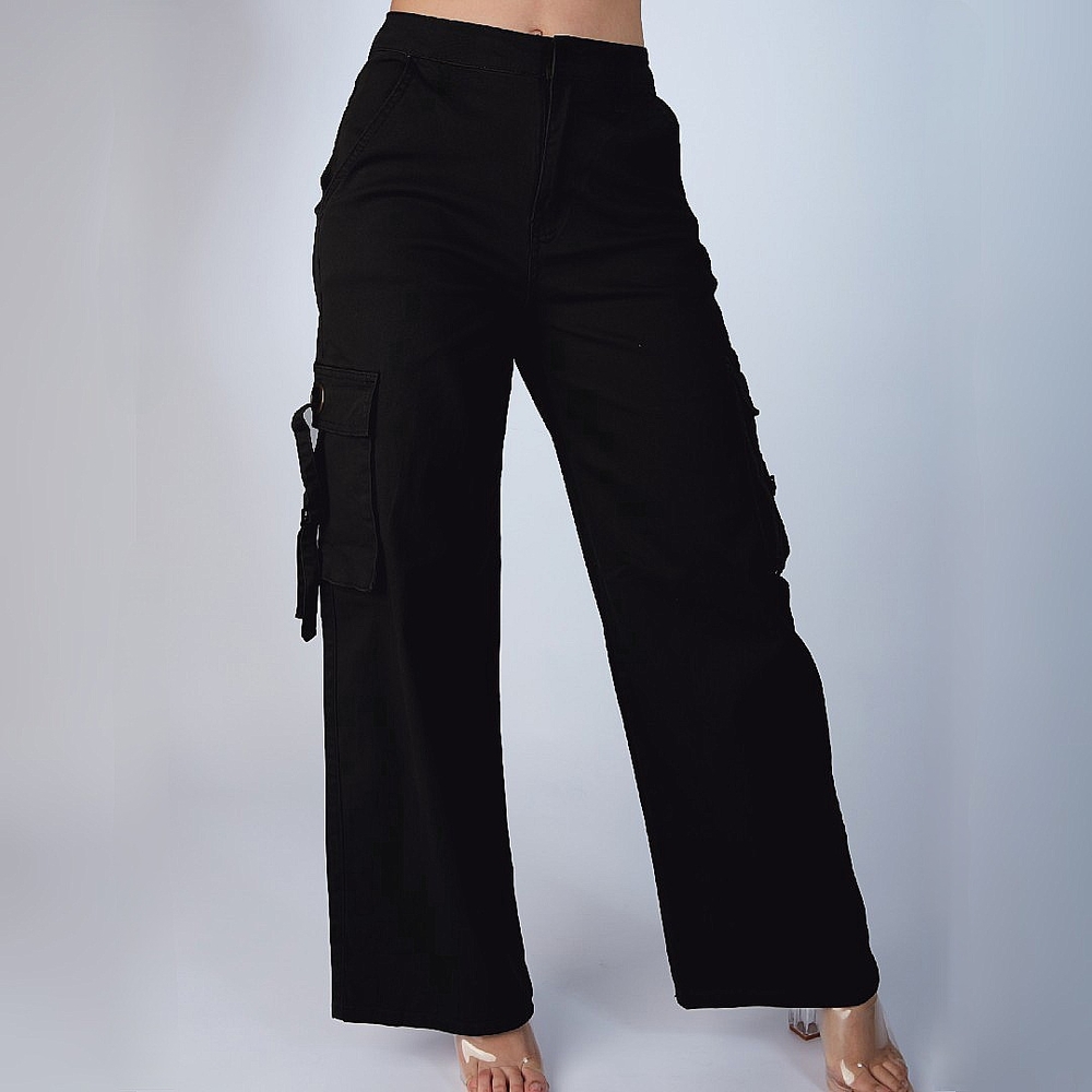 Liz Claiborne | Black Audra Cargo Pants